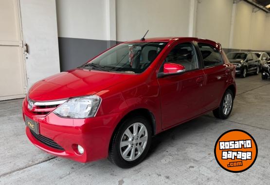 Autos - Toyota ETIOS 1.5 XLS 6mt 2017 Nafta 90000Km - En Venta