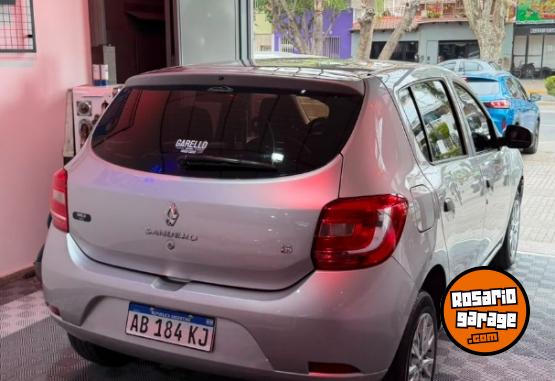 Autos - Renault Sandero 1.6 2017 Nafta 83000Km - En Venta
