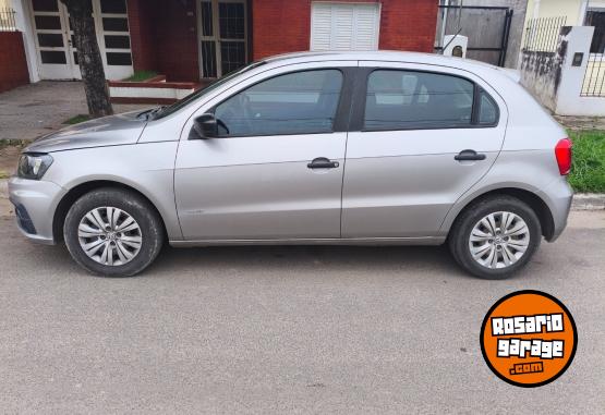 Autos - Volkswagen Gol trend 2017 GNC 151000Km - En Venta