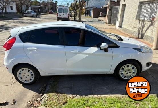 Autos - Ford Fiesta S 2016 Nafta 105000Km - En Venta