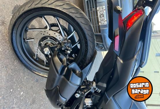 Motos - Bajaj Dominar 400 2024 Nafta 9100Km - En Venta