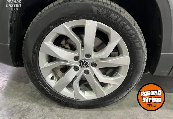 Autos - Volkswagen Taos Comfortline 2022 Nafta 54800Km - En Venta