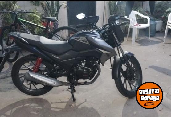 Motos - Honda Twister 125 2023 Nafta 11000Km - En Venta