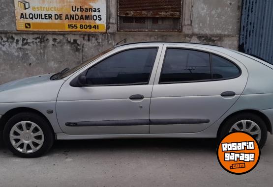 Autos - Renault Megane 2006 Nafta 210000Km - En Venta