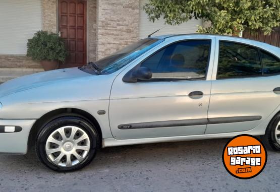 Autos - Renault Megane 2006 Nafta 210000Km - En Venta