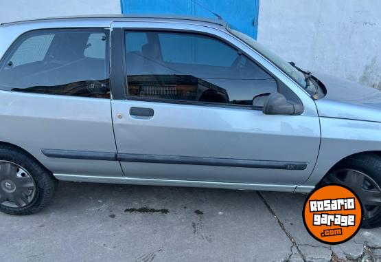 Autos - Renault Clio 1999 Diesel 11111Km - En Venta