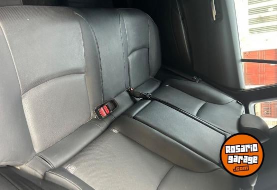 Autos - Toyota Cross Seg 2023 Nafta 64000Km - En Venta