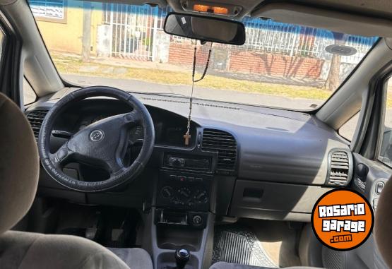 Autos - Chevrolet Zafira 2002 GNC 280000Km - En Venta