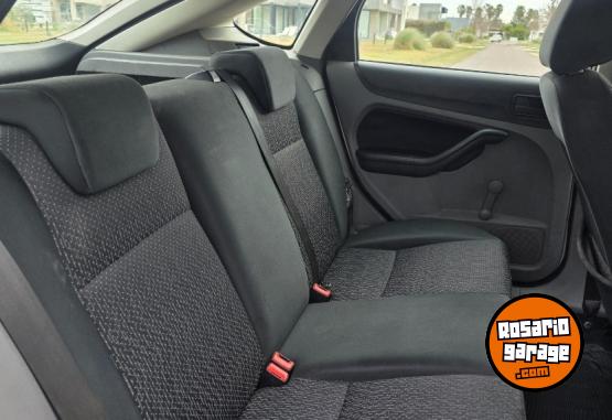 Autos - Ford Focus 1.6 2011 GNC 134000Km - En Venta