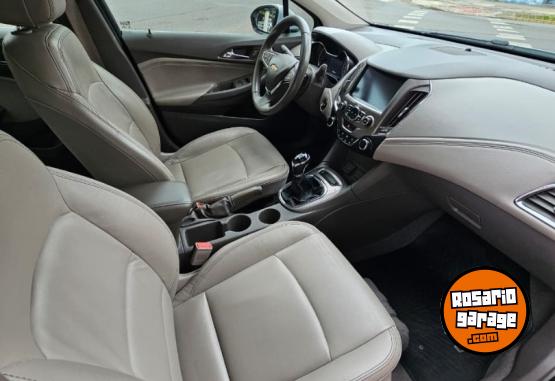 Autos - Chevrolet CRUZE LTZ 1.4T 2017 Nafta 100000Km - En Venta