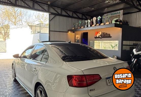 Autos - Volkswagen Vento GLI 2017 Nafta 158000Km - En Venta
