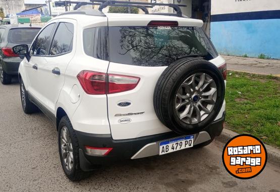 Autos - Ford Frestile 2017 Nafta 132000Km - En Venta