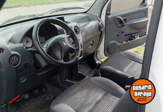Utilitarios - Peugeot Patner 2014 Diesel 185000Km - En Venta