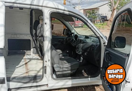 Utilitarios - Peugeot Patner 2014 Diesel 185000Km - En Venta