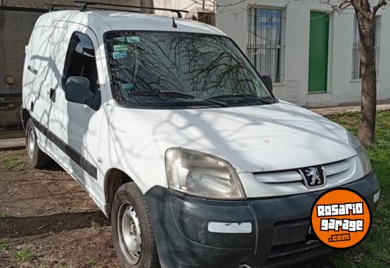 Utilitarios - Peugeot Patner 2014 Diesel 185000Km - En Venta