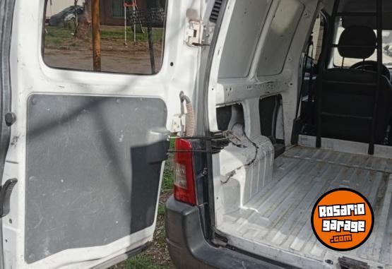 Utilitarios - Peugeot Patner 2014 Diesel 185000Km - En Venta
