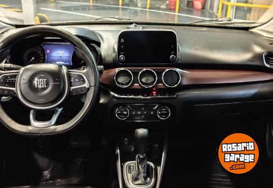 Autos - Fiat CRONOS 1.8 PRECISION 2022 Nafta 80000Km - En Venta