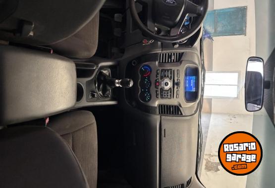 Camionetas - Ford Ranger 2013 Diesel 210000Km - En Venta