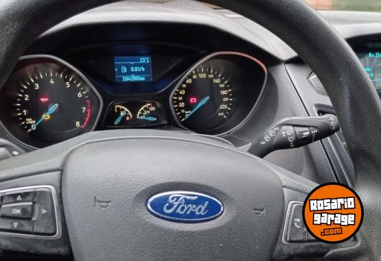 Autos - Ford FOCUS 1.6 2016 2016 Nafta 105000Km - En Venta