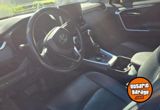 Camionetas - Toyota Rav4 hybrid 4x4 2020 Electrico / Hibrido 100000Km - En Venta