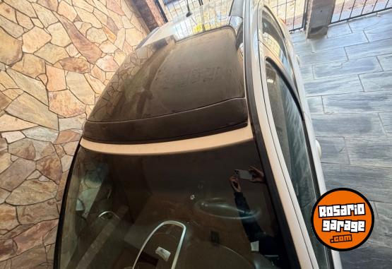 Autos - Peugeot 207 hdi con techo 2012 Diesel 130000Km - En Venta