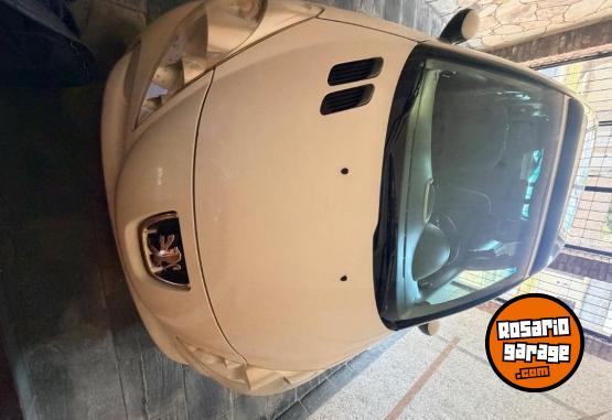 Autos - Peugeot 207 hdi con techo 2012 Diesel 130000Km - En Venta