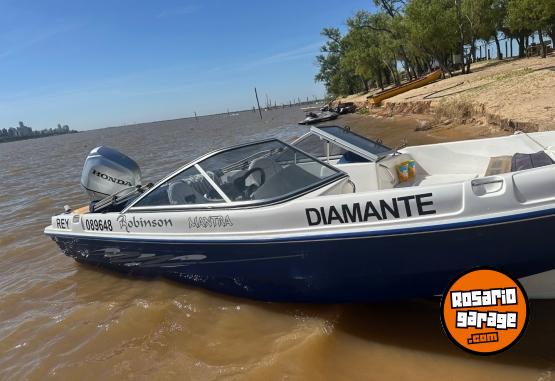 Embarcaciones - ROBINSON MANTRA CON MOTOR HONDA 90 HP 4 TIEMPOS NUEVO!!! - En Venta