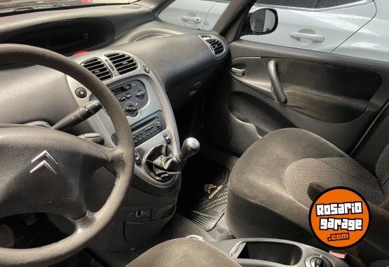 Autos - Citroen Picasso 2010 Nafta 148000Km - En Venta