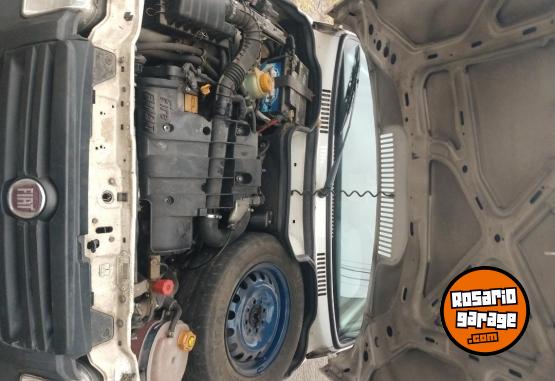 Utilitarios - Fiat Fiorino 1.4 nafta GNC ful 2012 GNC 300000Km - En Venta