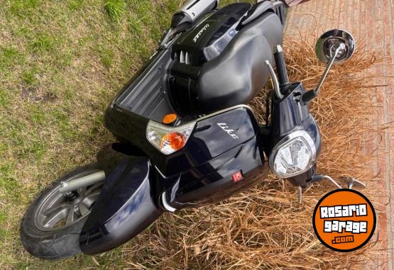 Motos - Kymco Like 2022 Nafta 11800Km - En Venta