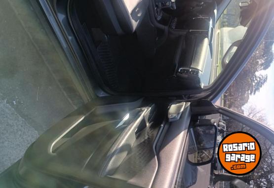 Camionetas - Ford Ranger 2024 Diesel 64000Km - En Venta