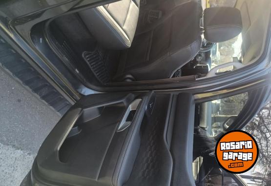Camionetas - Ford Ranger 2024 Diesel 64000Km - En Venta