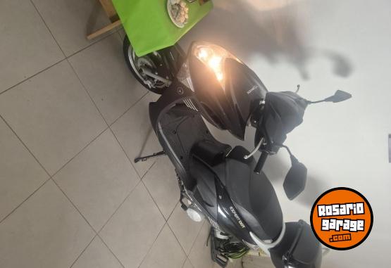 Motos - Corven 150 expert dot 2025 Nafta 400Km - En Venta