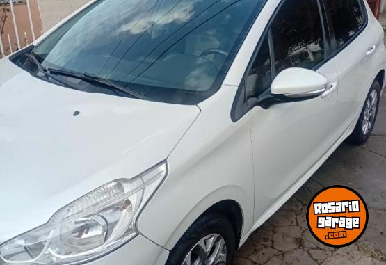 Autos - Peugeot 208 Allure 1.6 2014 Nafta 145000Km - En Venta