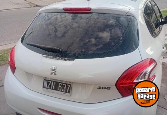 Autos - Peugeot 208 Allure 1.6 2014 Nafta 145000Km - En Venta