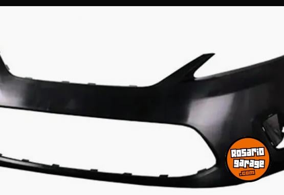 Accesorios para Autos - Vendo paragolpe DELANTERO Ford Fiesta kinetic Titanium design 2012 - En Venta