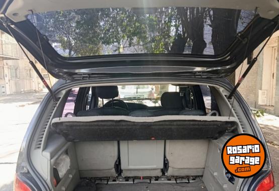 Autos - Renault Scenic 2004 Nafta 213500Km - En Venta