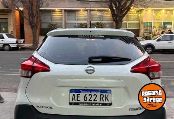 Autos - Nissan Kicks Exclusive CVT 2021 Nafta 30000Km - En Venta