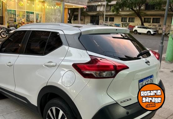 Autos - Nissan Kicks Exclusive CVT 2021 Nafta 30000Km - En Venta