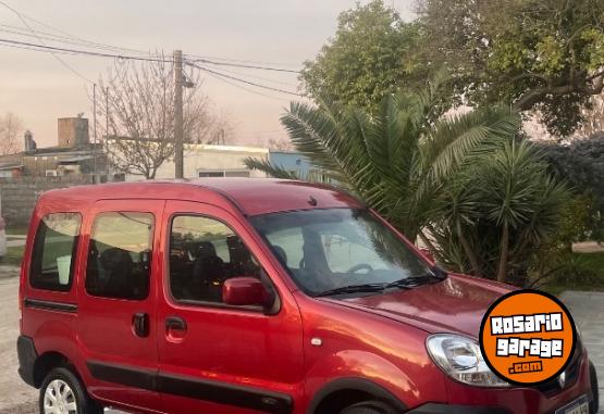 Utilitarios - Renault Kangoo 2016 Nafta 120000Km - En Venta