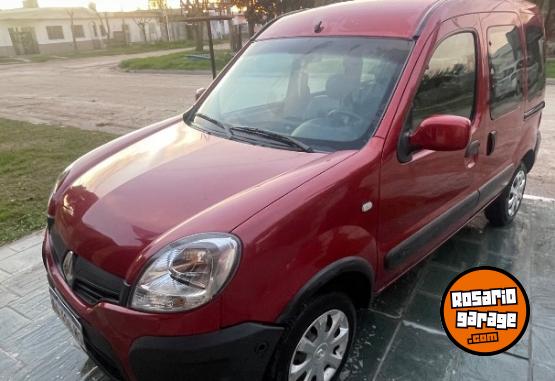 Utilitarios - Renault Kangoo 2016 Nafta 120000Km - En Venta