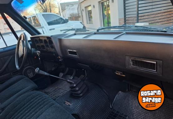 Camionetas - Chevrolet D-20 Custom 1993 Diesel 150000Km - En Venta