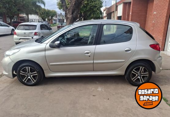 Autos - Peugeot 207 ALLURE 1.4 2014 Nafta 96000Km - En Venta