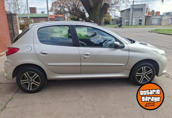 Autos - Peugeot 207 ALLURE 1.4 2014 Nafta 96000Km - En Venta