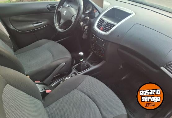 Autos - Peugeot 207 ALLURE 1.4 2014 Nafta 96000Km - En Venta