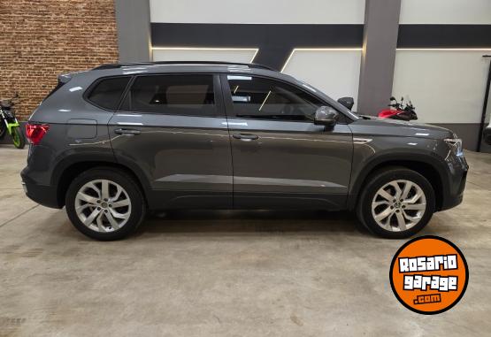 Autos - Volkswagen TAOS COMFORTLINE 1.4T 2023 Nafta 106000Km - En Venta