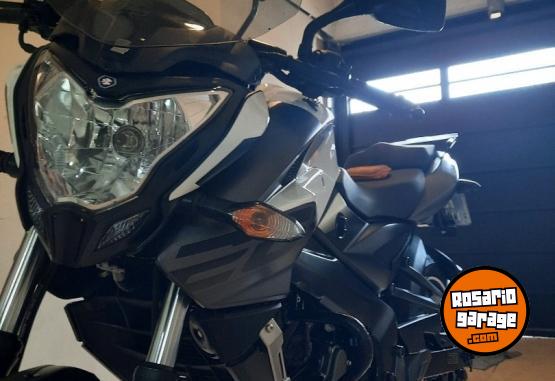 Motos - Bajaj Rouser NS 200 2021 Nafta 9600Km - En Venta
