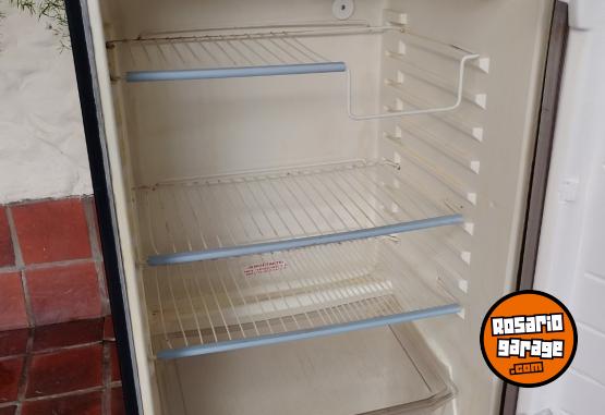 Hogar - Heladera con freezer Bambi - En Venta