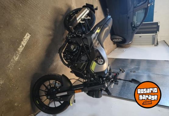 Motos - Benelli leoncino 250 2021 Nafta 8700Km - En Venta