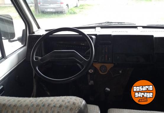 Utilitarios - Renault Trafic 1994 larga 1994 Nafta 500000Km - En Venta